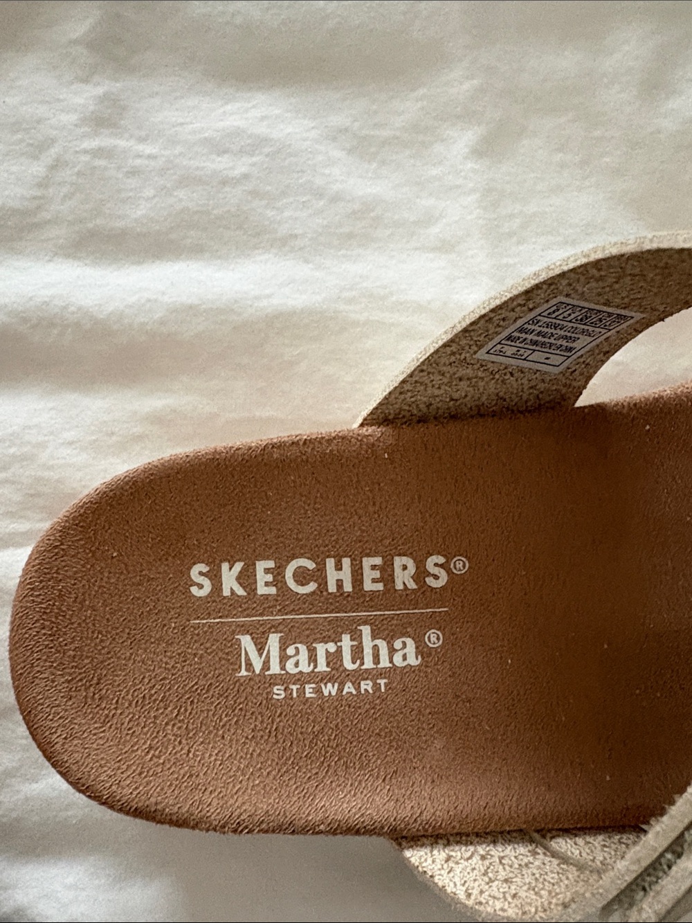 Skechers Martha Metallic Champagne Strappy Slide Sandals - Picture 3 of 4